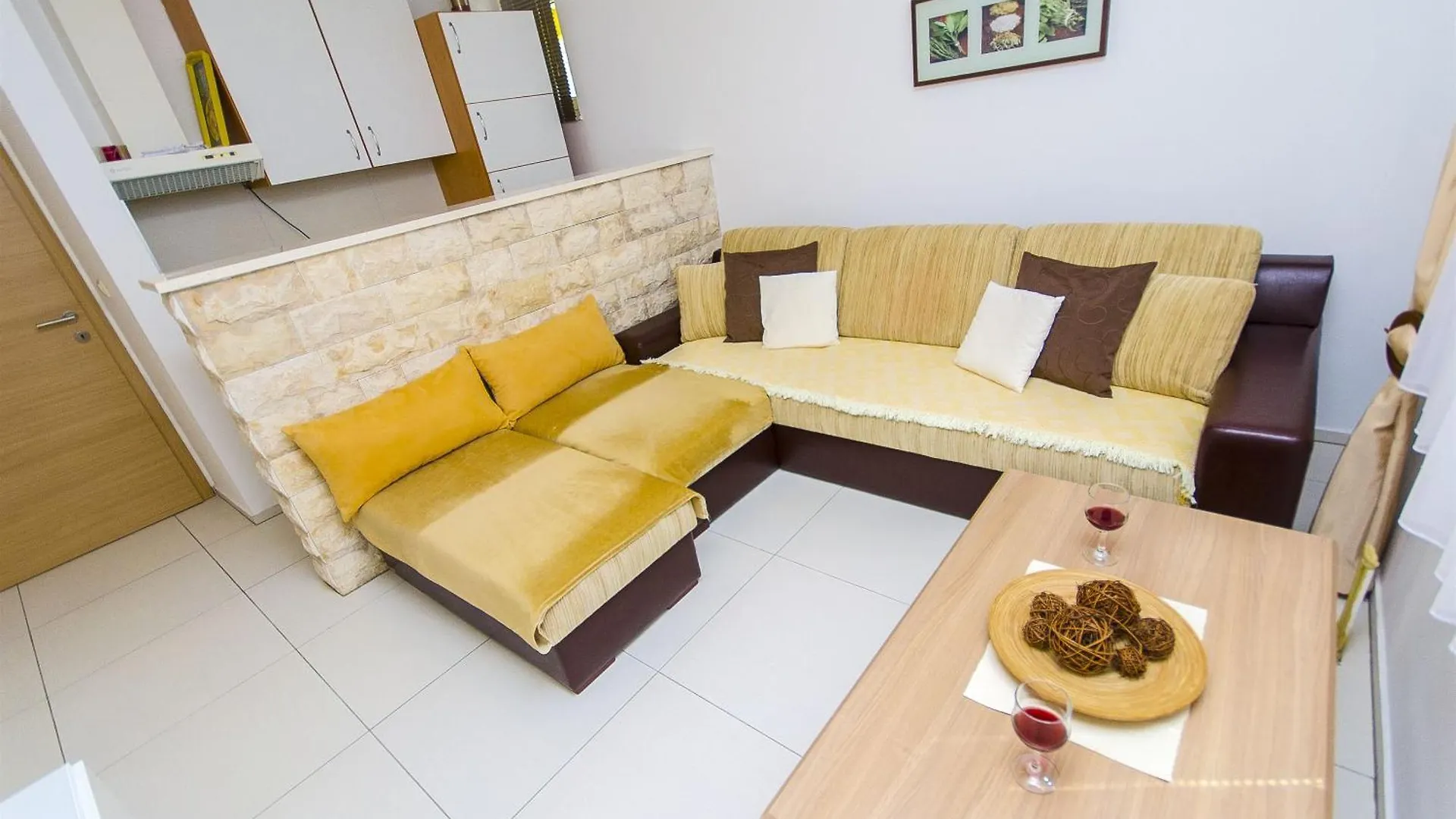 טרוגיר Apartments Slava