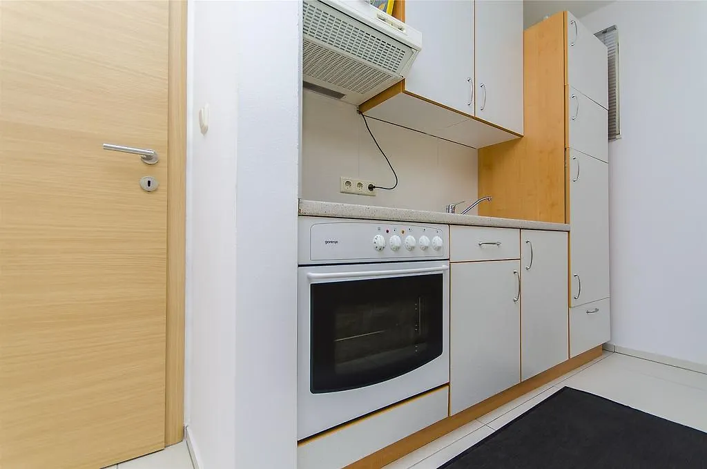 טרוגיר Apartments Slava קרואטיה