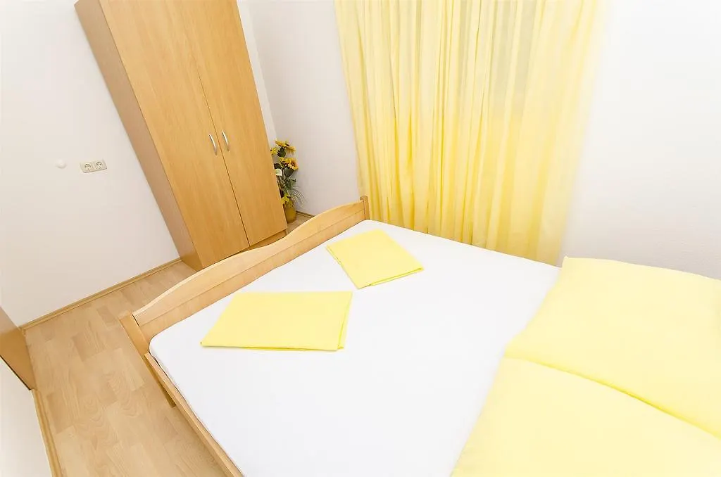טרוגיר Apartments Slava 0*,  קרואטיה